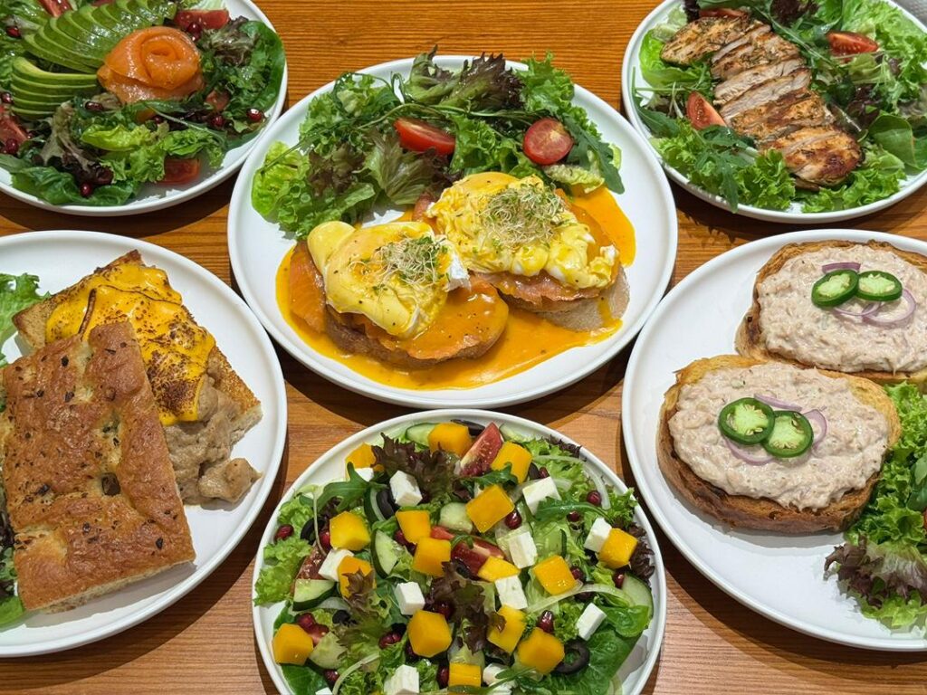 brunch, breakfast, cafe near me, Kepong food, Le Chou Chou Cafe, egg benedict, brunch