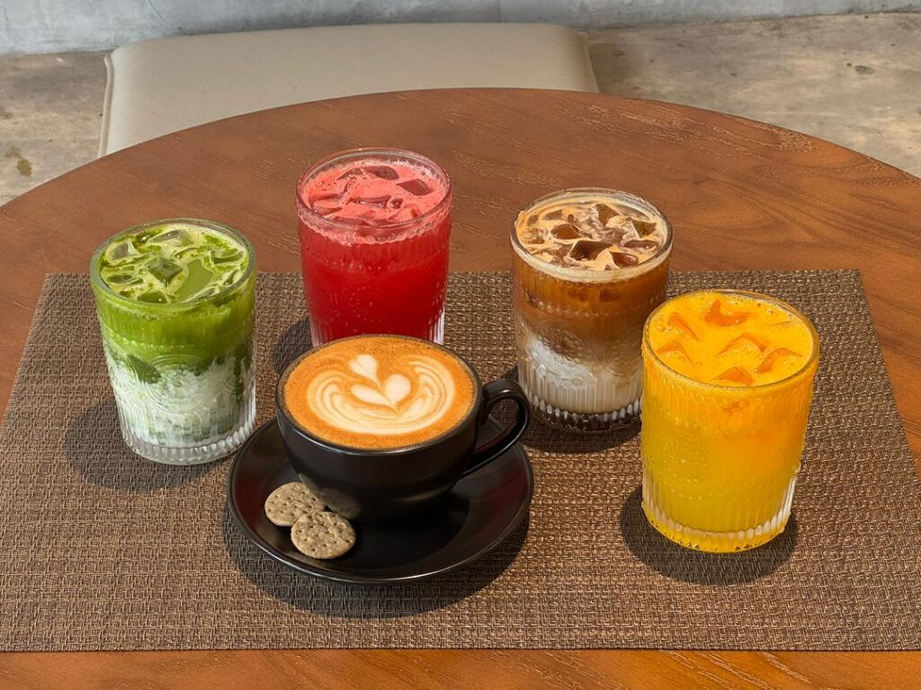 niko neko matcha, handmade cakes, bakery near me